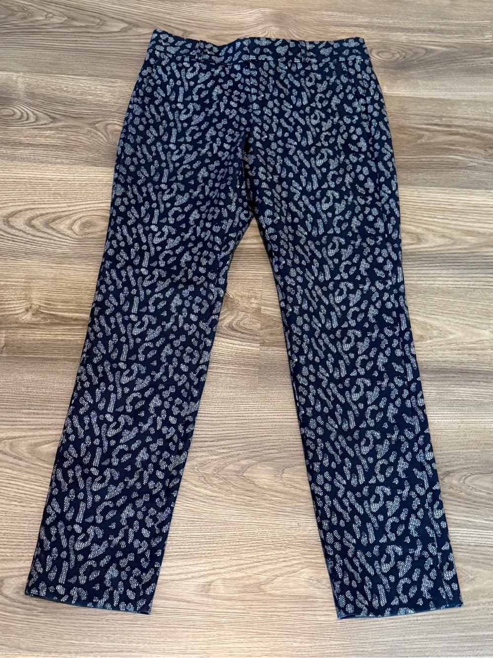 Banana Republic Ryan Pant Blue Cheetah Animal Print Women’s size 0 Petite 0P NWT